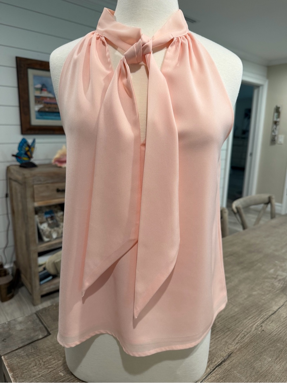 Gianni Bini Sleeveless Tie-Neck Blouse in Light Pink